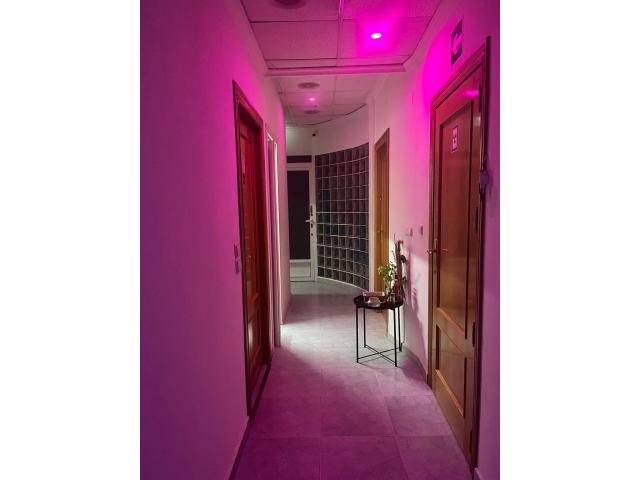 PLAZA DISPONIBLE EN ALZIRA ALTOS INGRESOS!!