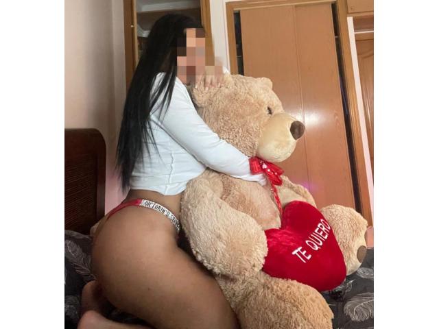 LATINA   MUY CALIENTE