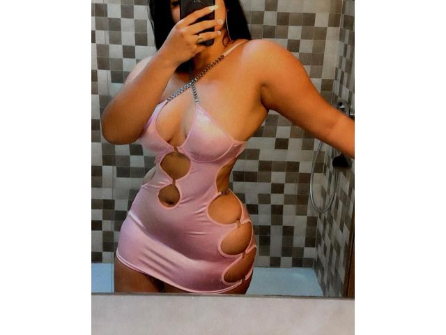 DEJATE DESLUMBRAR DE UNA HERMOSA LATINA