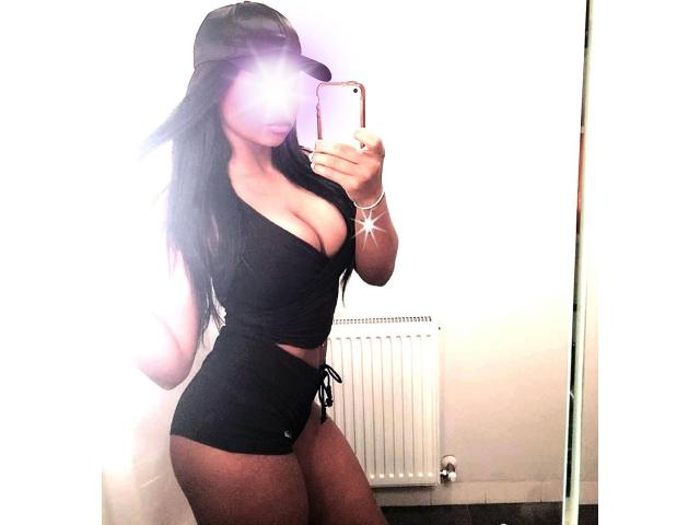SAMIRA MASAJISTA