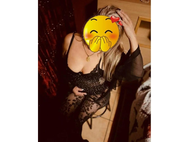 CRISTINA RUBIA GUAPISIMA RECIEN LLEGADA