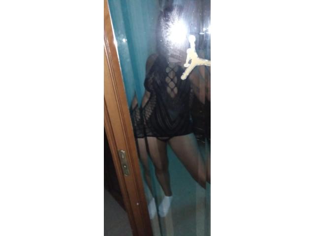 CHUPAME MI COÑITO APRETADITO Y MOJADITO
