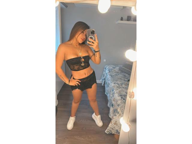 CHICA HERMOSA, SEXY Y CACHONDA. . SALIDAS