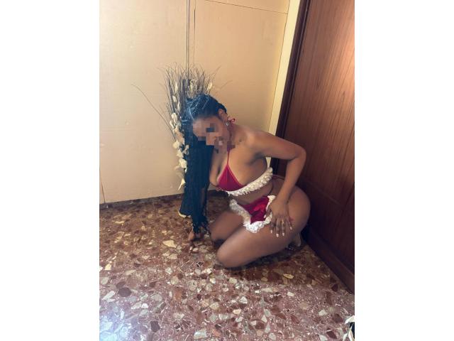 MULATA MORBOSA ARRECHA CON TETAS GRANDE X 80€