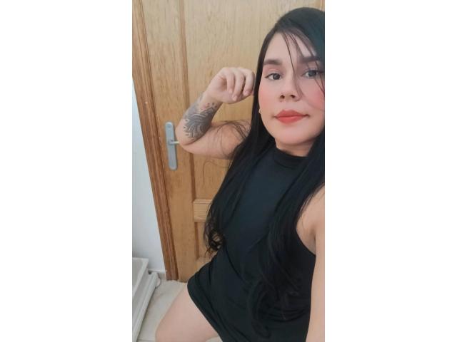 LA MAS PUTA DE TU ZONA CON GANAS DE POLLAS