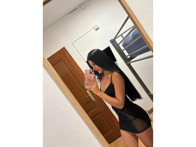 MODELO ARDIENTE AMANTE DEL PLACER