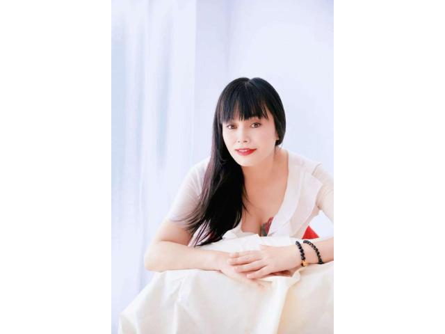 Sasa nueva chica Asiática en Girona