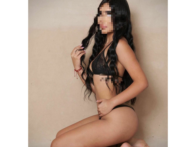 VANESA COLOMBIANA JOVENCITA YOGURINA