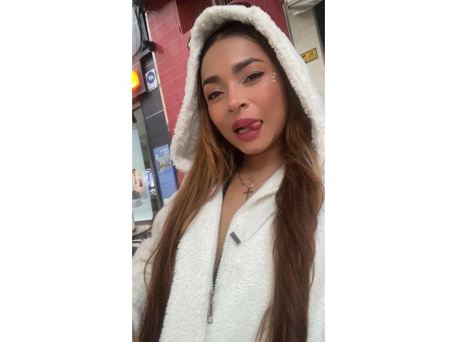 DESDE MEDELLIN , SOFIA TU MEJOR CITA