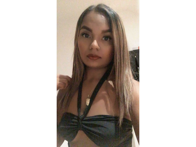 Muy adicta al placer latina ardiente
