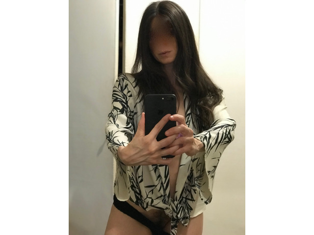 ESPAÑOLA, INDEPENDIENTE, MORBO AMATEUR