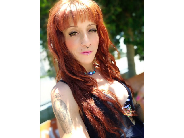 PAULA ESPAÑOLA