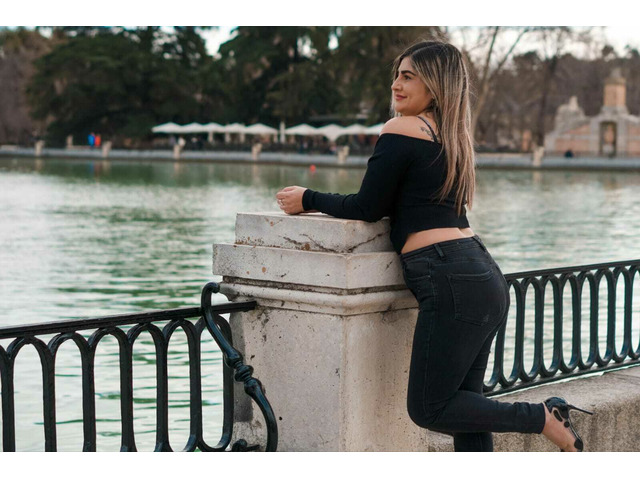 colombiana de paso x madrid¡¡valery