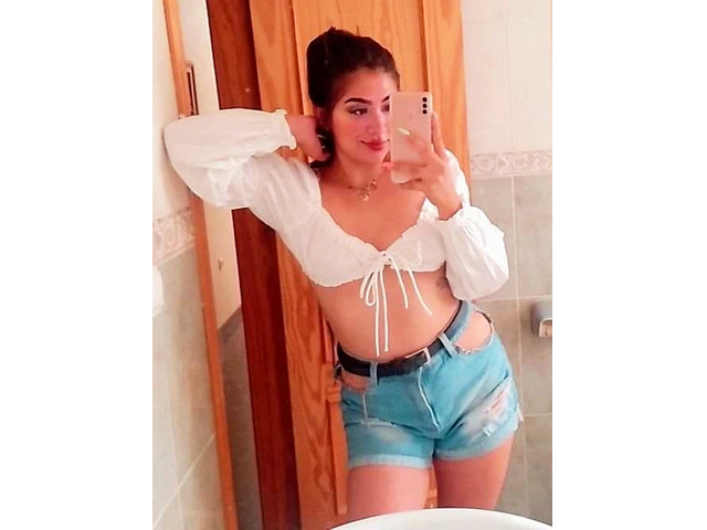 ISABELA, HERMOSA Y SEXY COLOMBIANA