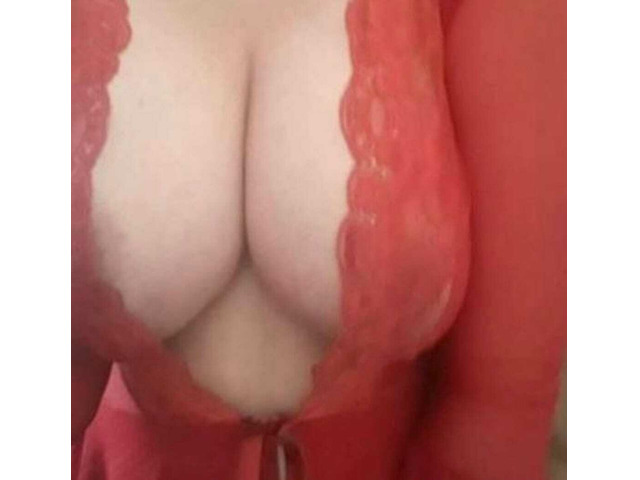 AMANDA MUJER MADURA RUBIA LATINA NOVEDAD