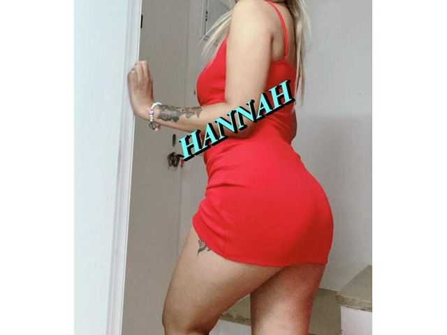 RUBIA  bellísima que te pone mucho , MOLVO