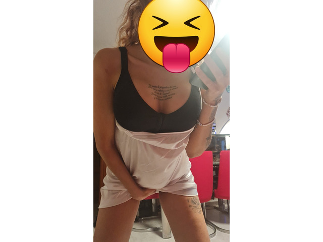 ME HINCHÓ EL COÑO CON BOMBA