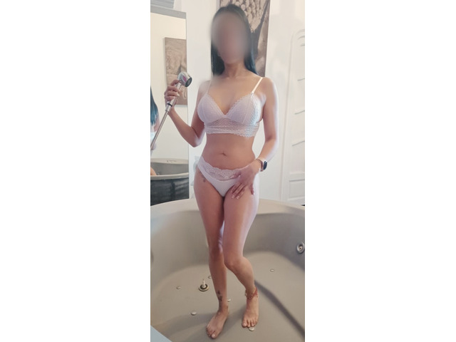 soy una chica atrevida y atractiva