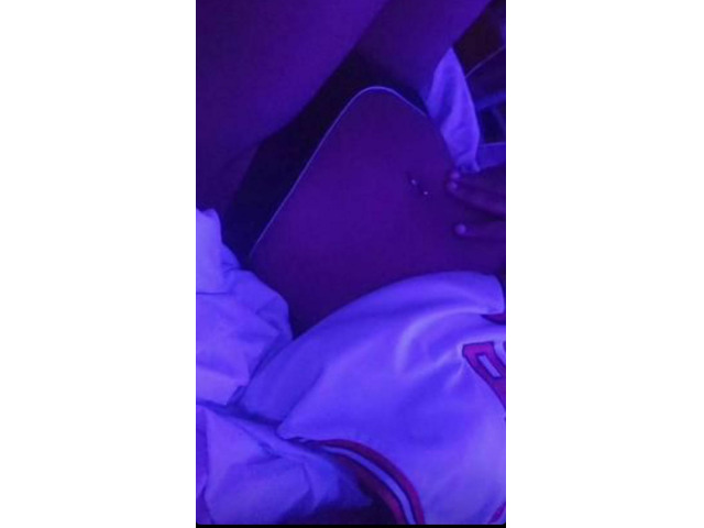 Joven de 19 años latina