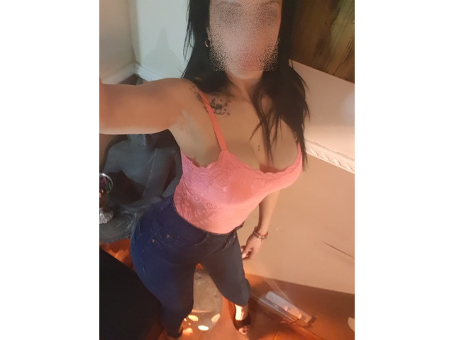 holis nicolle con un cuerpo de impacto