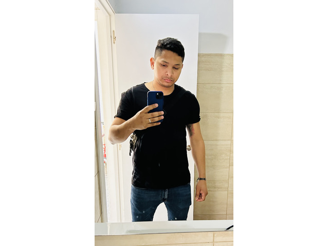 Chico amable , respetuoso y servicial