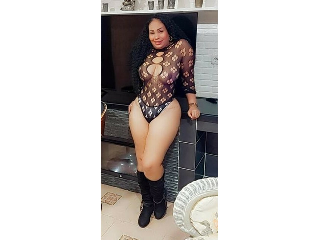 TU PRINCESA  DE LA NOCHE