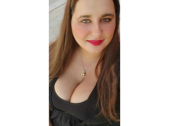 Rocío andaluza gordibuena
