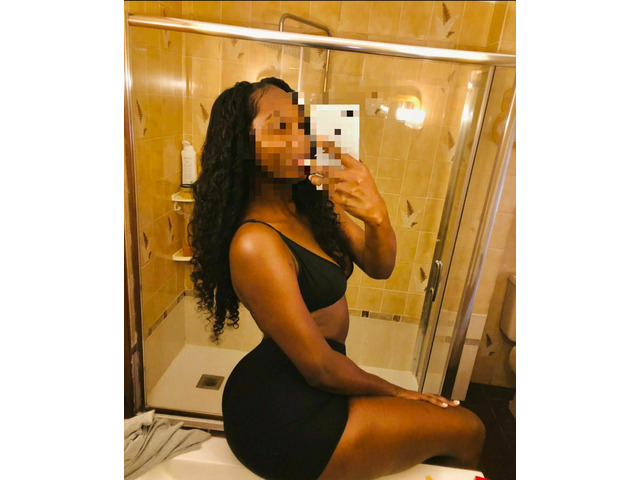 MI NOMBRE ES BRIANA, DISPONIBLE