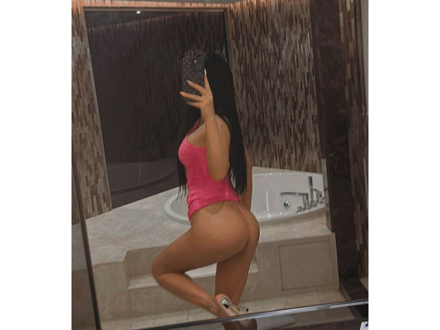 SENSUAL PELINEGRA. . . MUY COMPLACIENTE