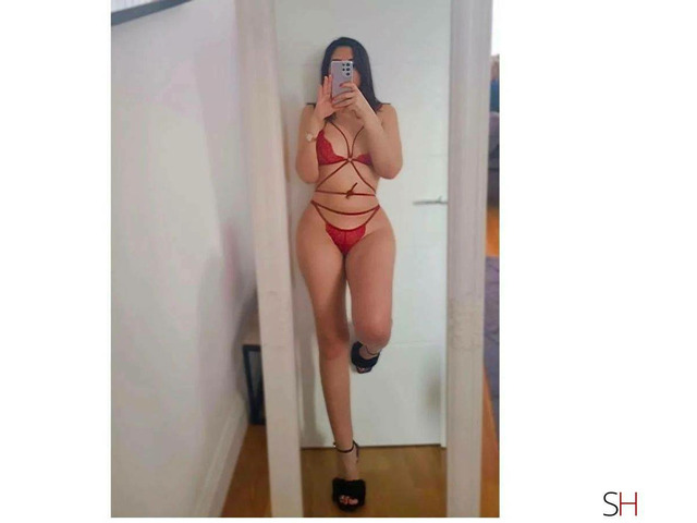 LINDA DELGADITA IMPLICADA SUPER FIESTERA!!!