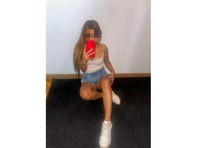 Latina super rica y sexy.