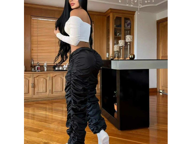 SALOME LINDA FLACA DE HERMOSO CUERPO