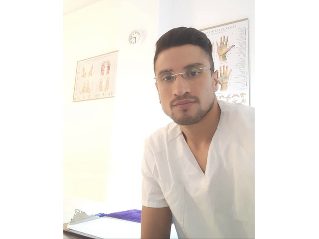 Leo  Colombiano Masajista Titulado!