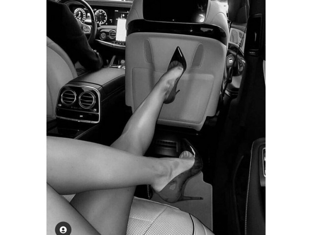 DISPONGO DE PLAZAS EN MADRID Y BARCELONA