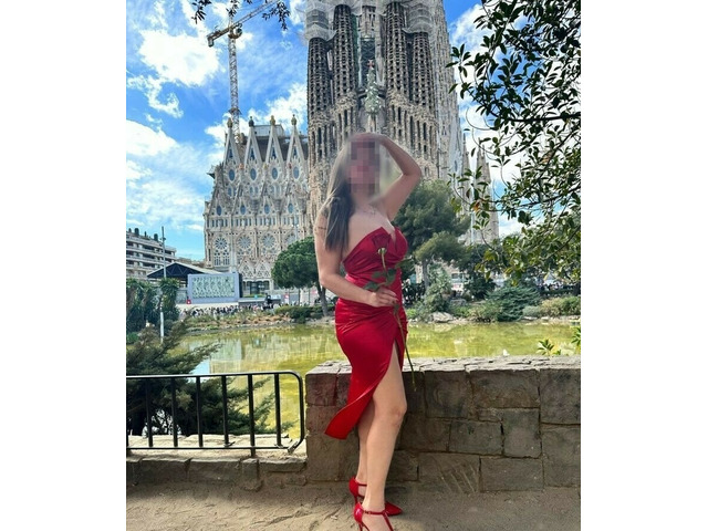 UNA ESCORT LATINA MUY CARIÑOSA