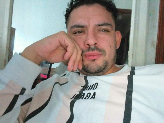 Chico de compañia