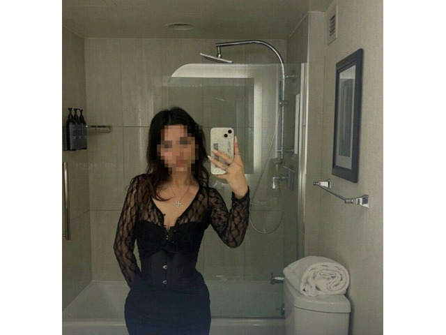 UNA CHICA DE DOTES NATURALES