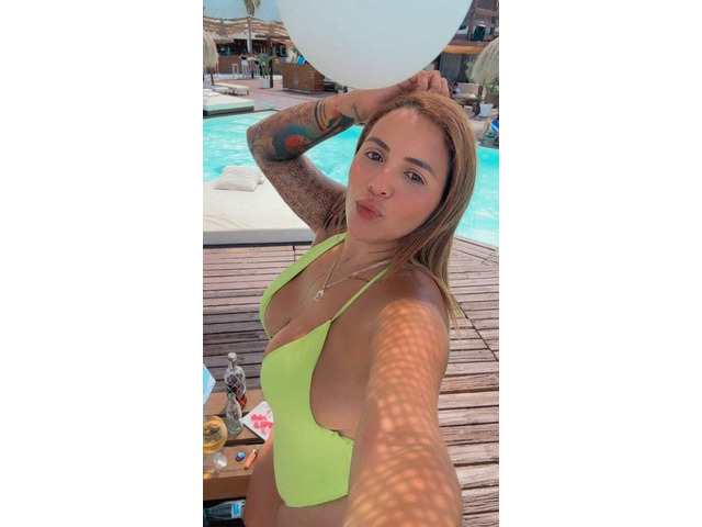 ALEJA JOVEN COLOMBIANA