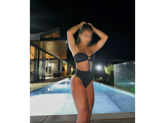 Jovencita latina en Chiclana 