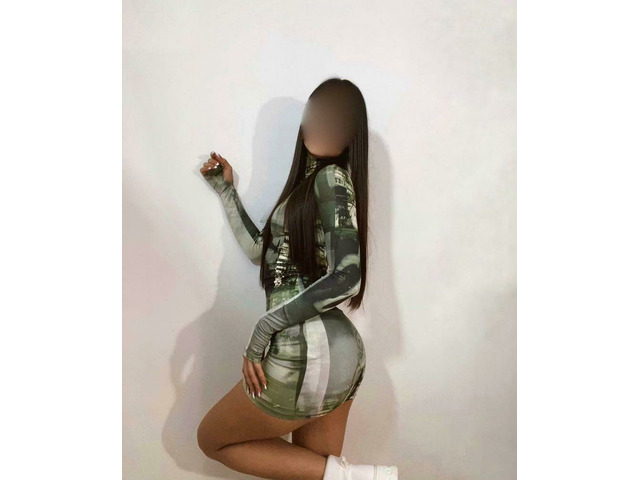 HERMOSA CULONA DISPUESTA A FIESTA