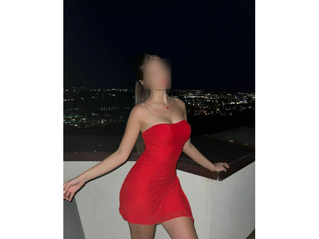 MIA, HERMOSA Y EXOTICA