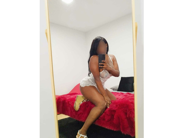 BEBE VEN Y TE CALIENTO RICO