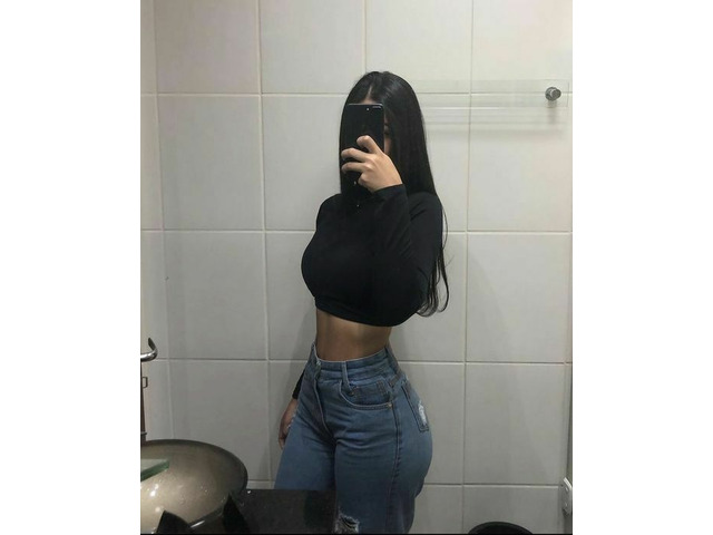 ESTUDIANTE CALIENTE Y SOCIALES