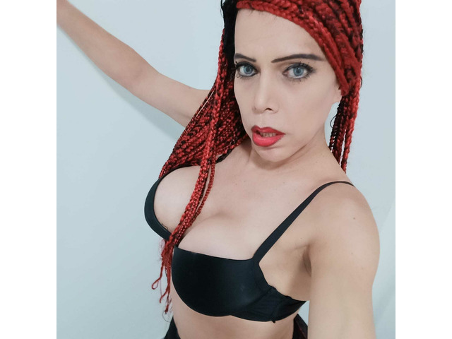 EXTROVERTIDA TRANS BRASILEÑA SALIDAS. .