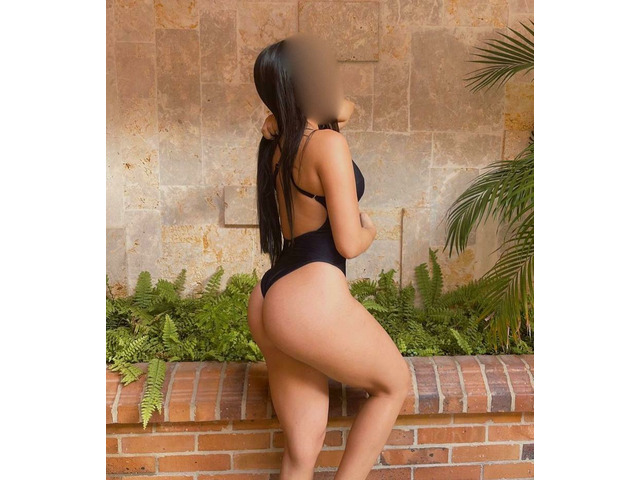 SEXY Y ESPECTACULAR JOVENCITA
