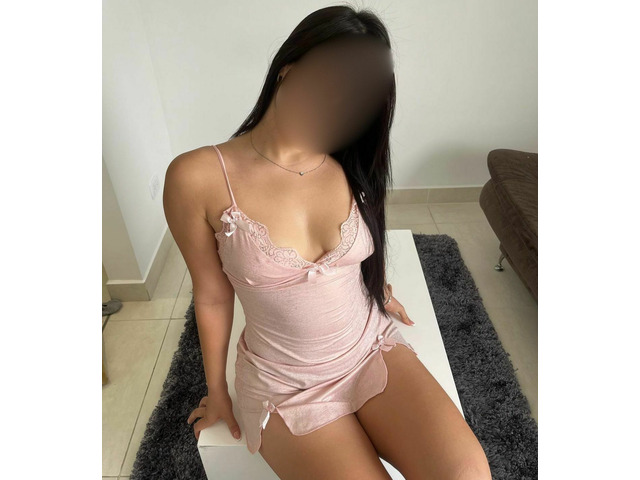 linda delgada y sensual, ven a verme