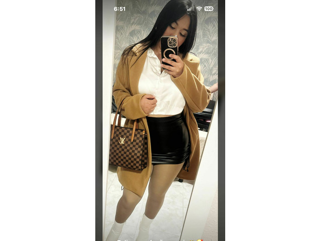 COLOMBIANA EXPERTA EN MASAJES