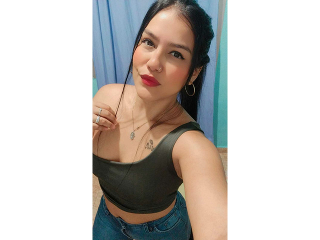 SOFIA UNA CHICA SENSUAL