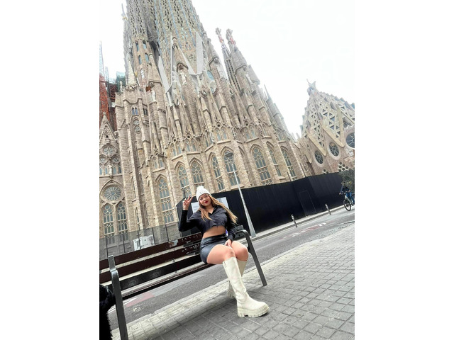 KAROL UNA BELLEZA