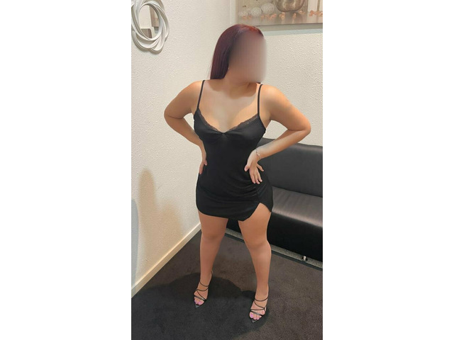 ESTEFANIA HERMOSA Y SENSUAL  JOVENCITA